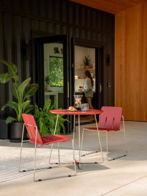 Form-and-Refine-Sonder-Bar-Chair-Oak